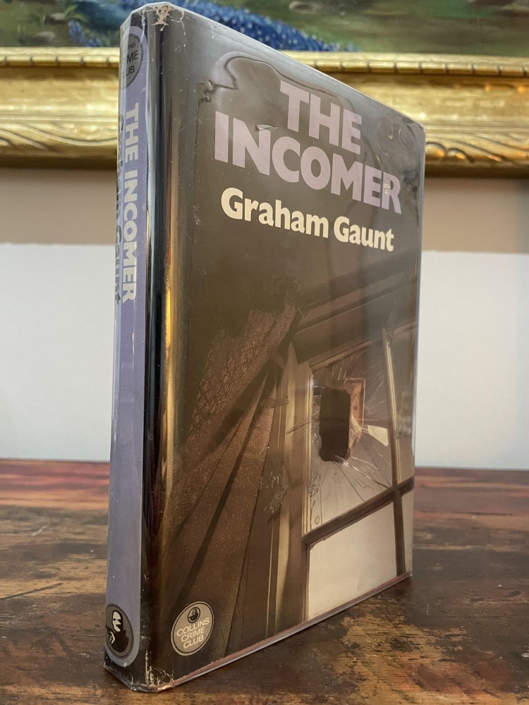 Item #4879 The Incomer. Graham Gaunt.