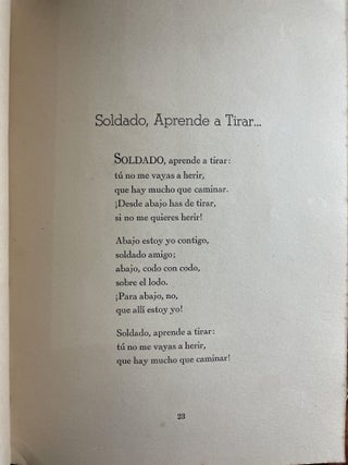 Cantos Para Soldados y Sones Para Turis Tas